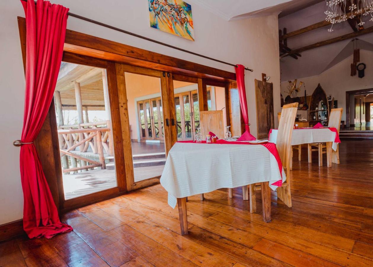 Escarpment Luxury Lodge Manyara Мто-ва-Мбу Екстер'єр фото