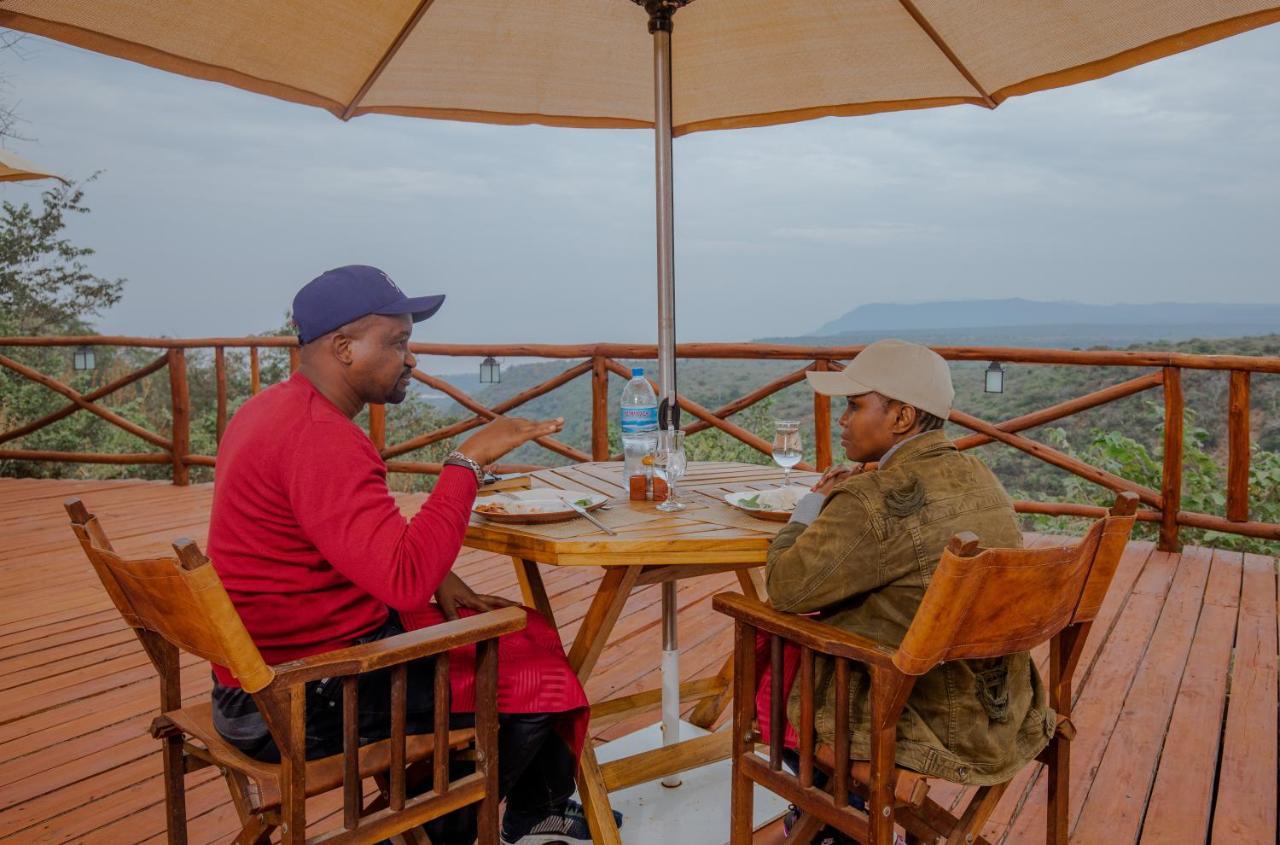Escarpment Luxury Lodge Manyara Мто-ва-Мбу Екстер'єр фото