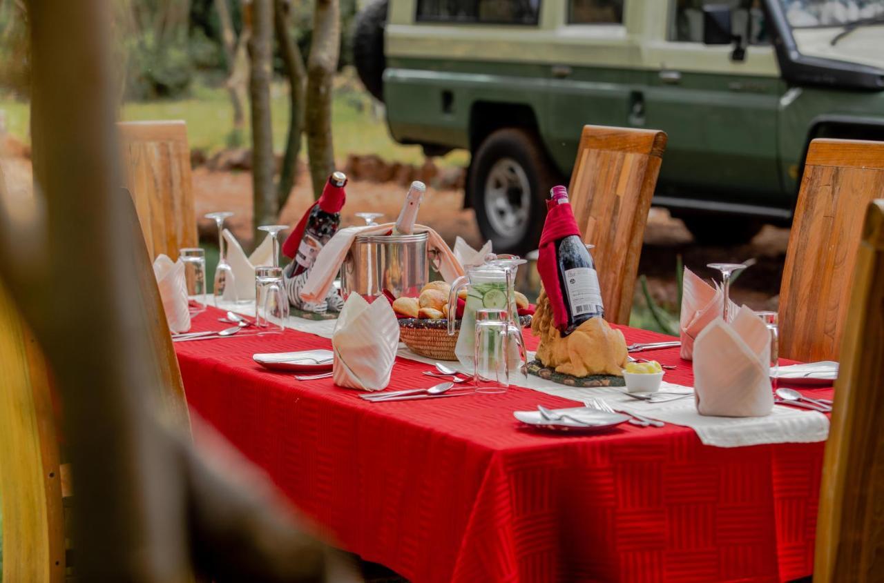 Escarpment Luxury Lodge Manyara Мто-ва-Мбу Екстер'єр фото