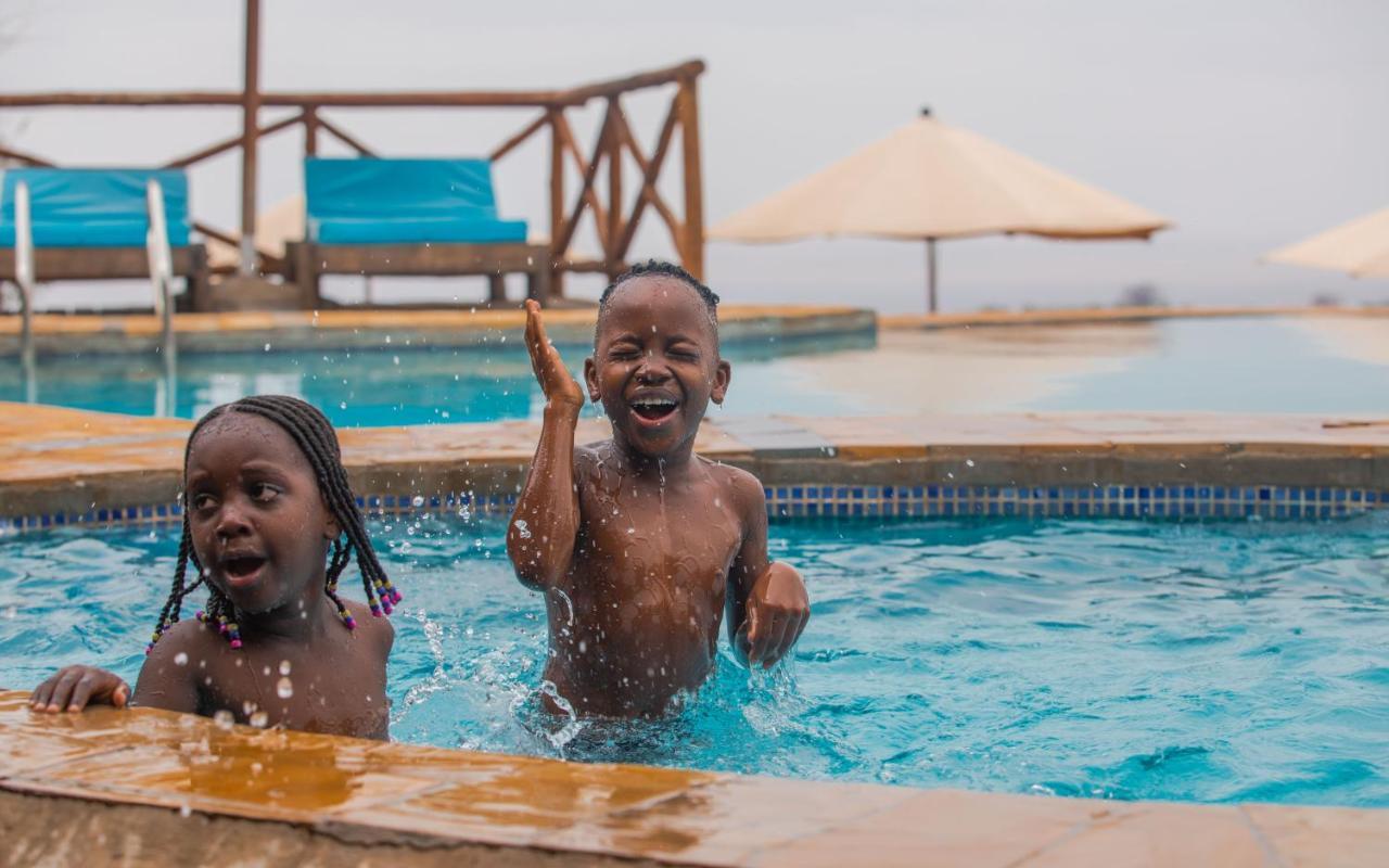 Escarpment Luxury Lodge Manyara Мто-ва-Мбу Екстер'єр фото