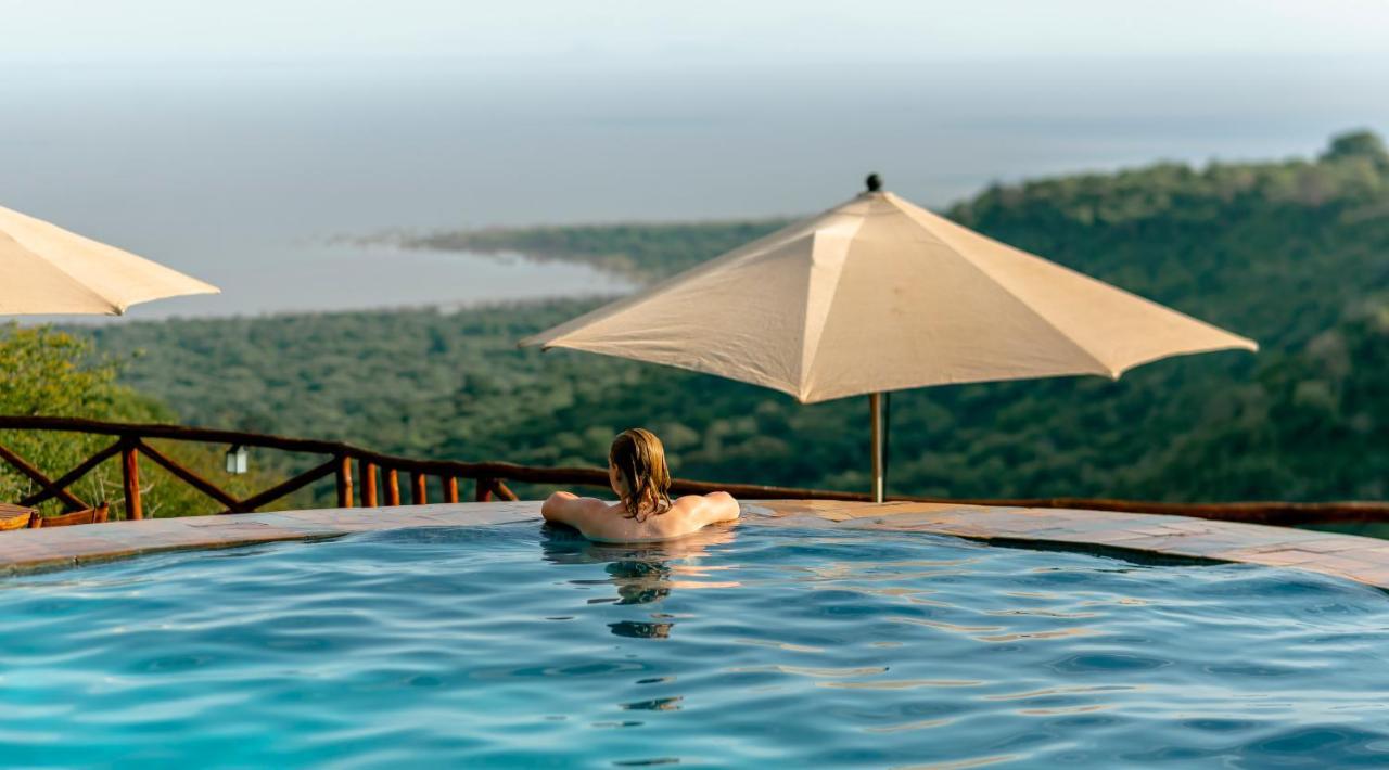 Escarpment Luxury Lodge Manyara Мто-ва-Мбу Екстер'єр фото