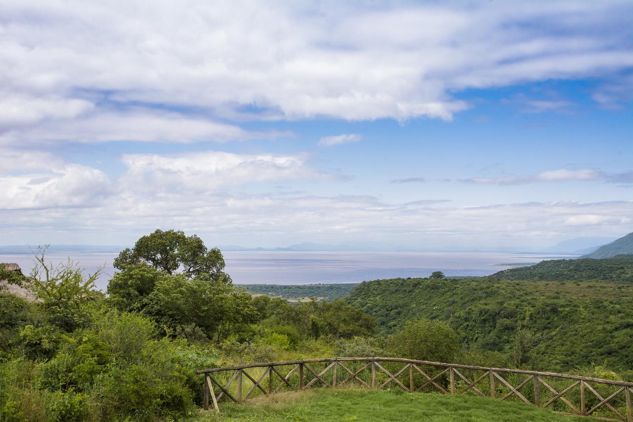 Escarpment Luxury Lodge Manyara Мто-ва-Мбу Екстер'єр фото